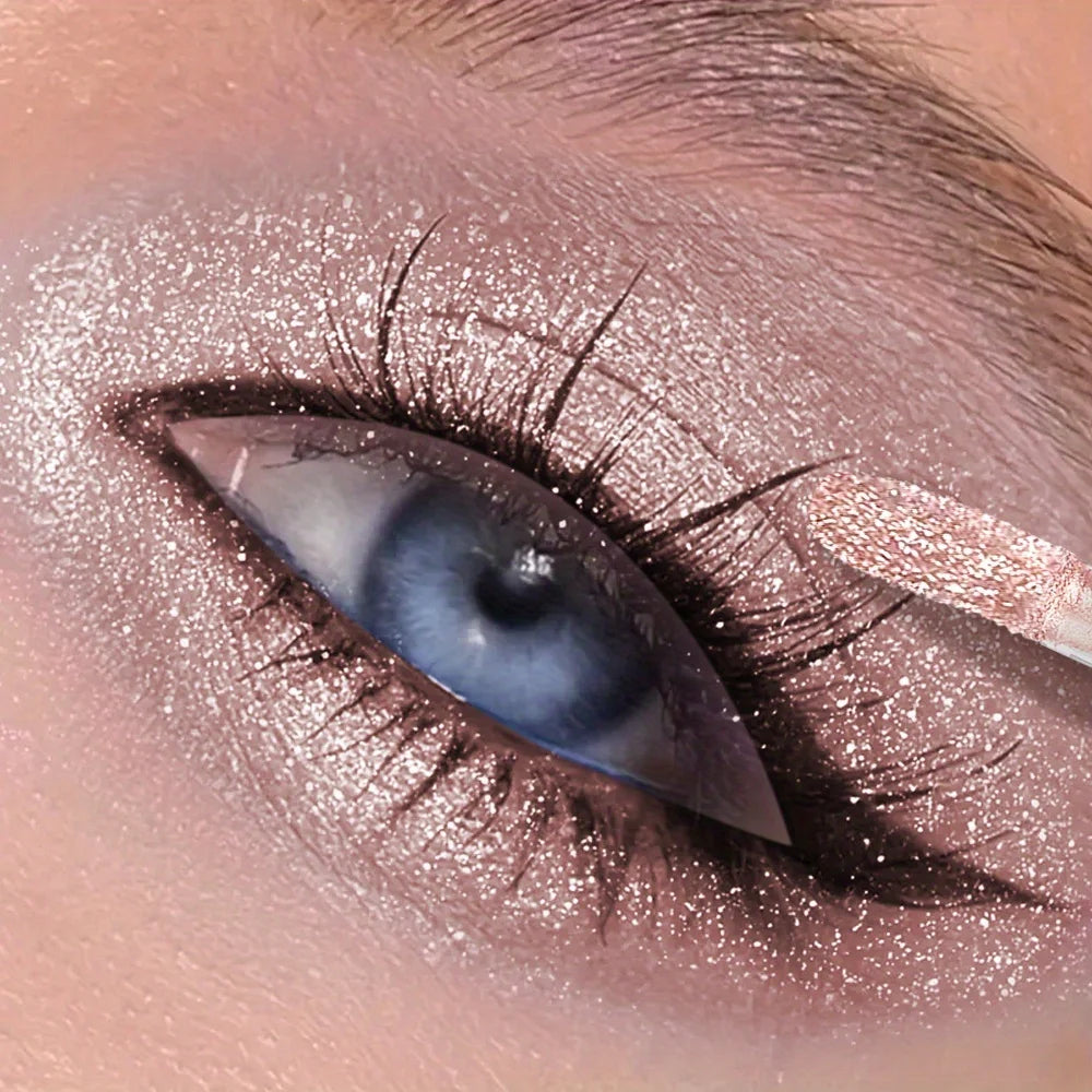 Ombre à paupières liquide pailletée métallique